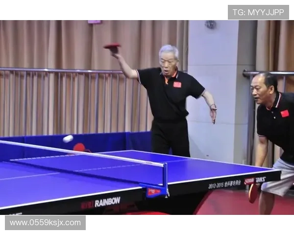 李秀英专访:从乒乓球新星到世界冠军的辉煌历程回顾 李秀英专访:从乒乓球新星到世界冠军的辉煌历程回顾