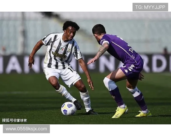 尤文图斯与弗罗伦萨激战正酣谁能在意甲赛场笑到最后