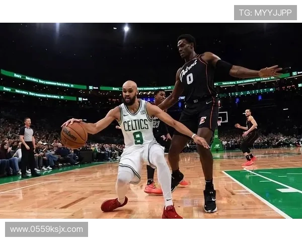 活塞惨遭28连败创历史新低主帅辞职球员痛哭失声更衣室内悲情一幕 活塞惨遭28连败创历史新低主帅辞职球员痛哭失声更衣室内悲情一幕