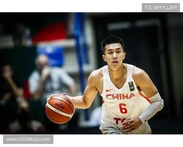 重庆篮球队中路突破的战术解析与球员表现深度剖析